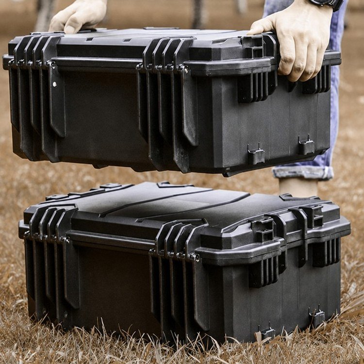 IP67 Portable Gun Case with Quick-Release Latches detail 4